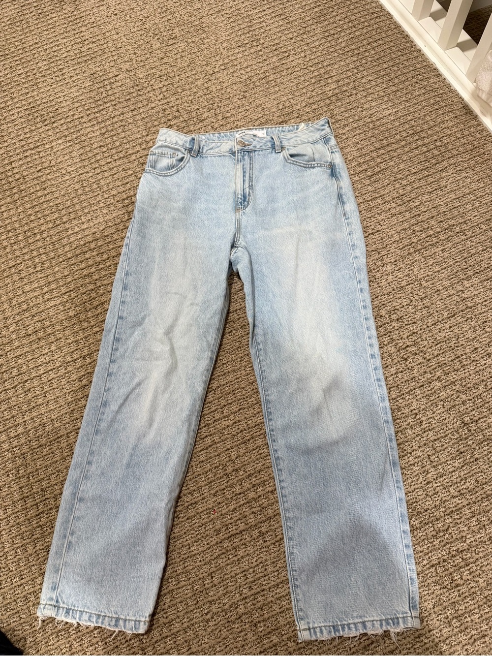 Light Wash Straight Leg Jeans